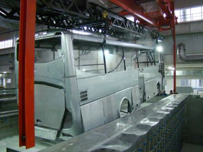 中城公司成功开发国内首条大客车涂装智能输送系统